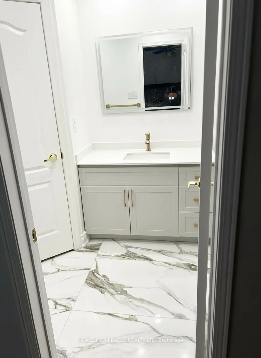 Photo 29 of Unit Upper, 173 Willow Park Drive, Brampton, Sandringham-Wellington — HOMEH