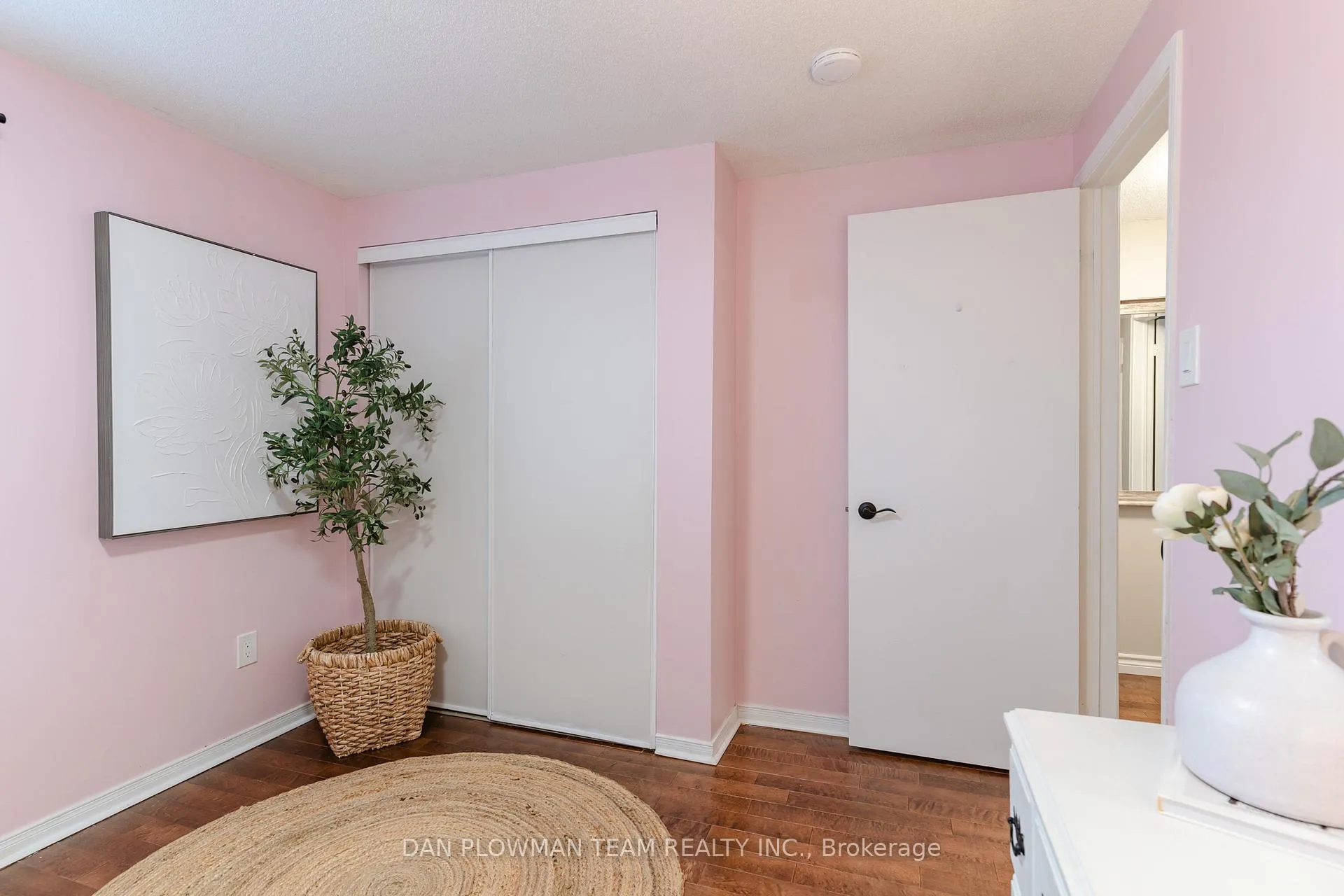 Photo 26 of 81 Trudeau Drive, Clarington, Bowmanville — HOMEH