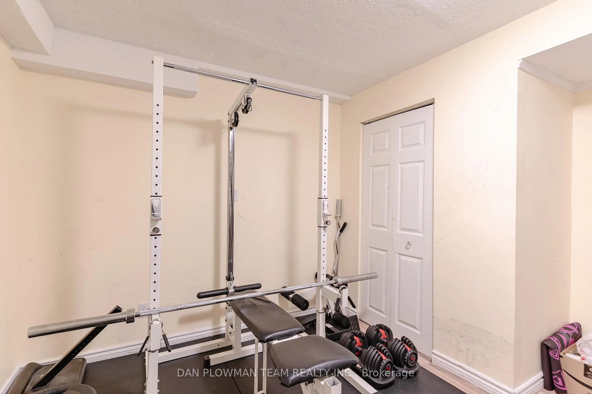Photo 33 of 81 Trudeau Drive, Clarington, Bowmanville — HOMEH