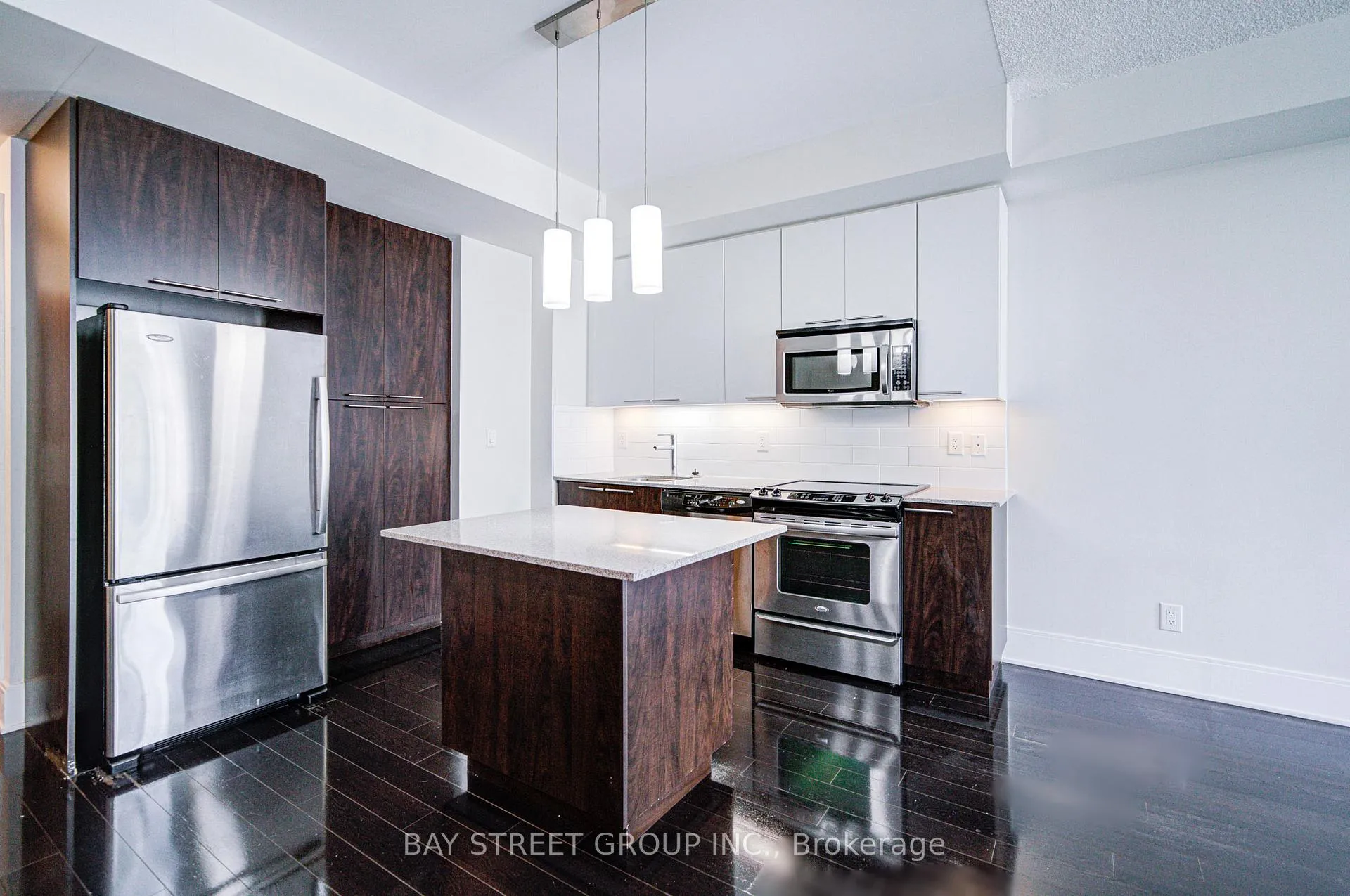Photo 19 of Unit 212, 70 Roehampton Avenue, Toronto, Mount Pleasant West — HOMEH