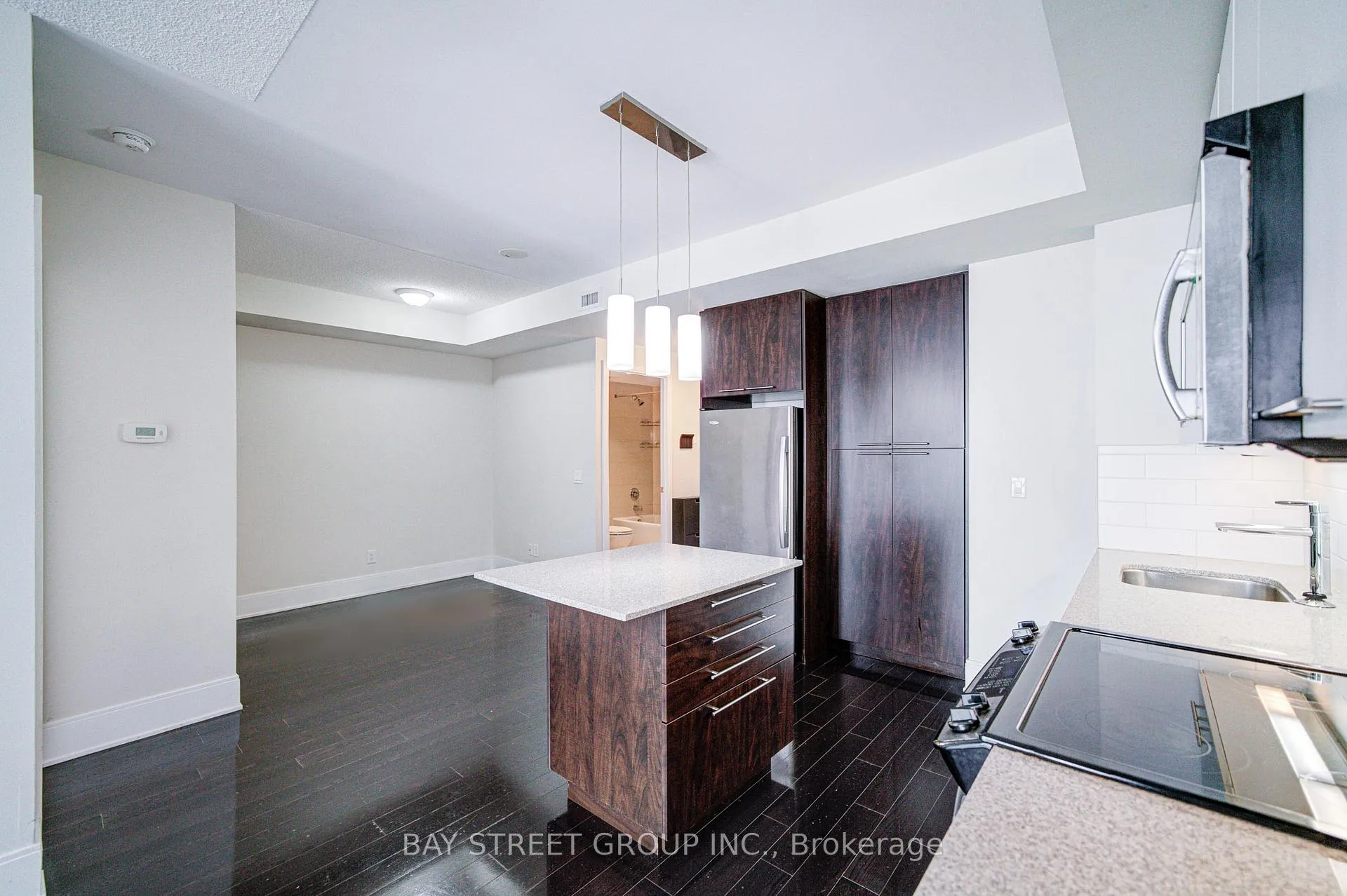 Photo 21 of Unit 212, 70 Roehampton Avenue, Toronto, Mount Pleasant West — HOMEH