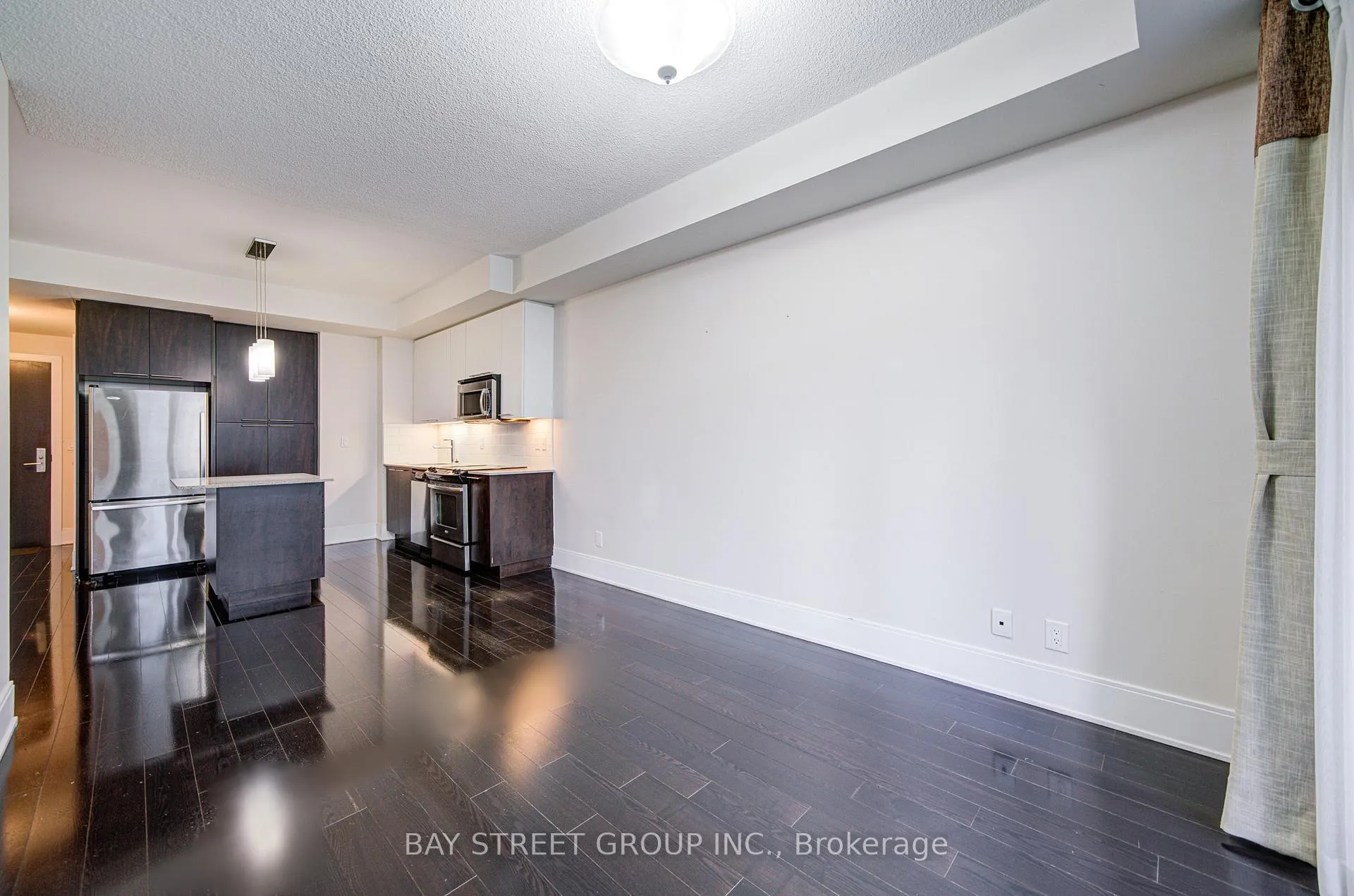 Photo 26 of Unit 212, 70 Roehampton Avenue, Toronto, Mount Pleasant West — HOMEH