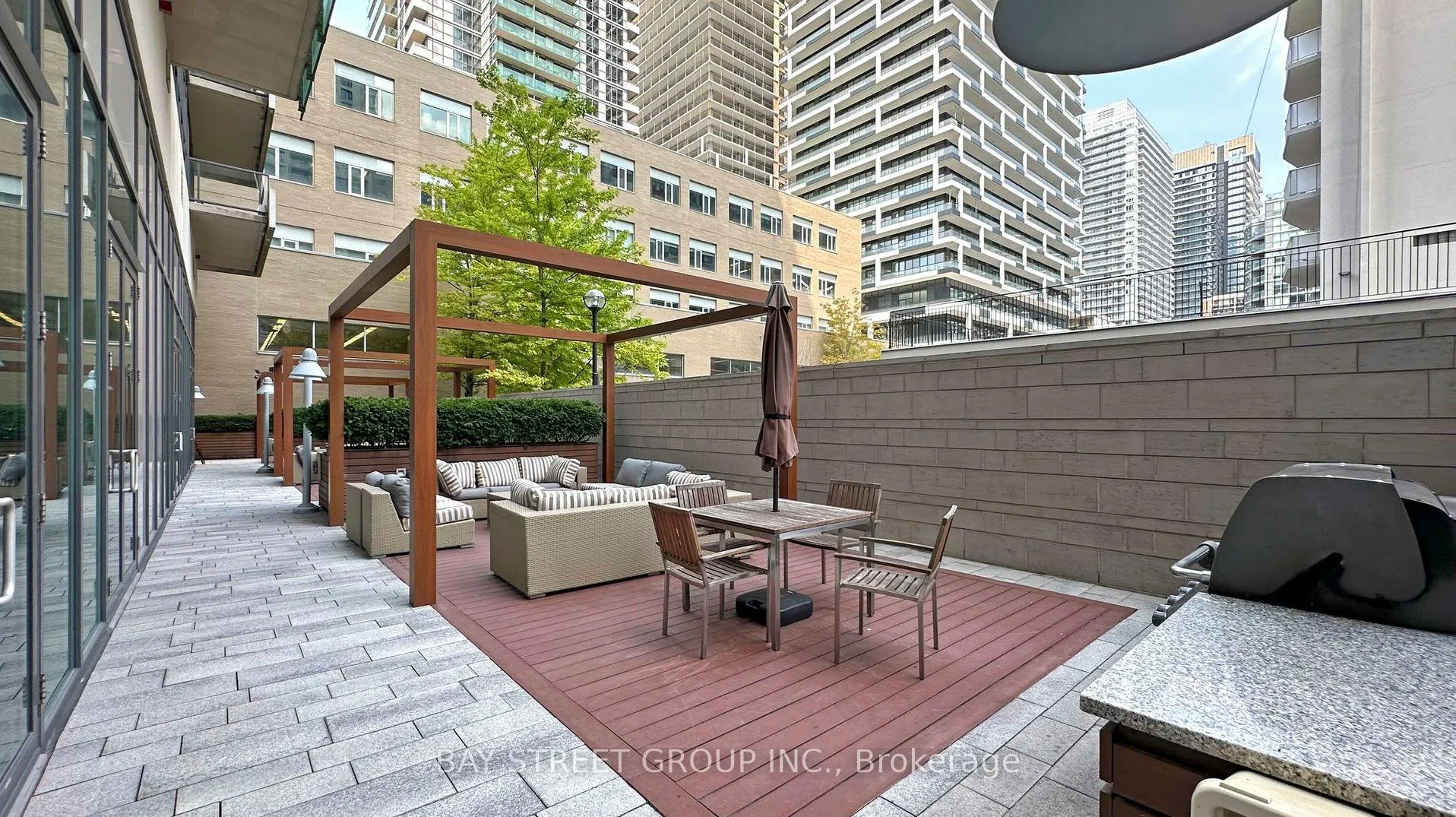 Photo 45 of Unit 212, 70 Roehampton Avenue, Toronto, Mount Pleasant West — HOMEH