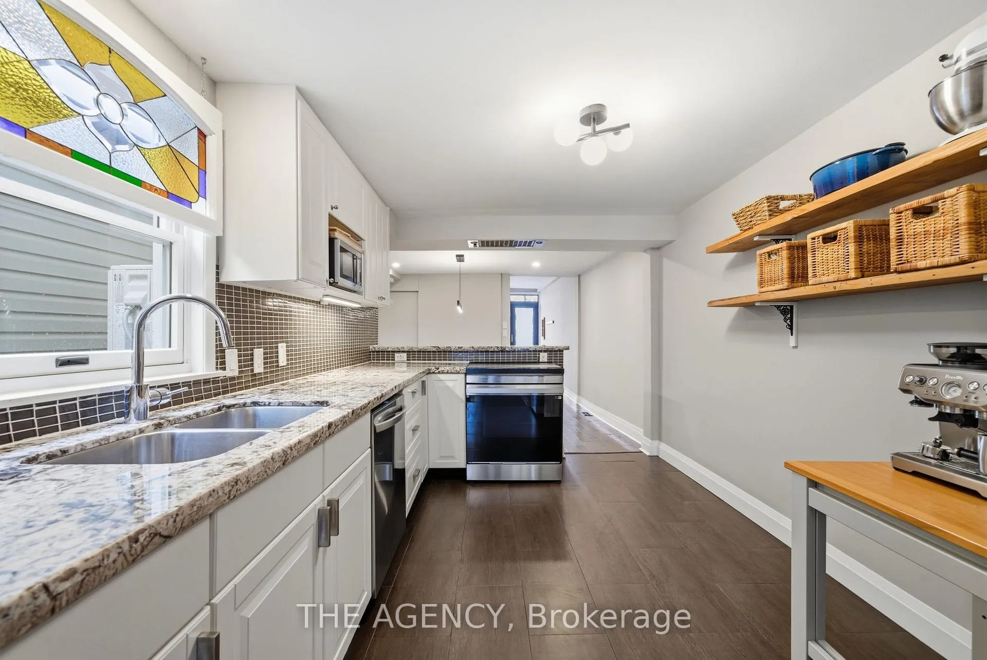 Photo 12 of 36 Mansfield Avenue, Toronto, Trinity-Bellwoods — HOMEH