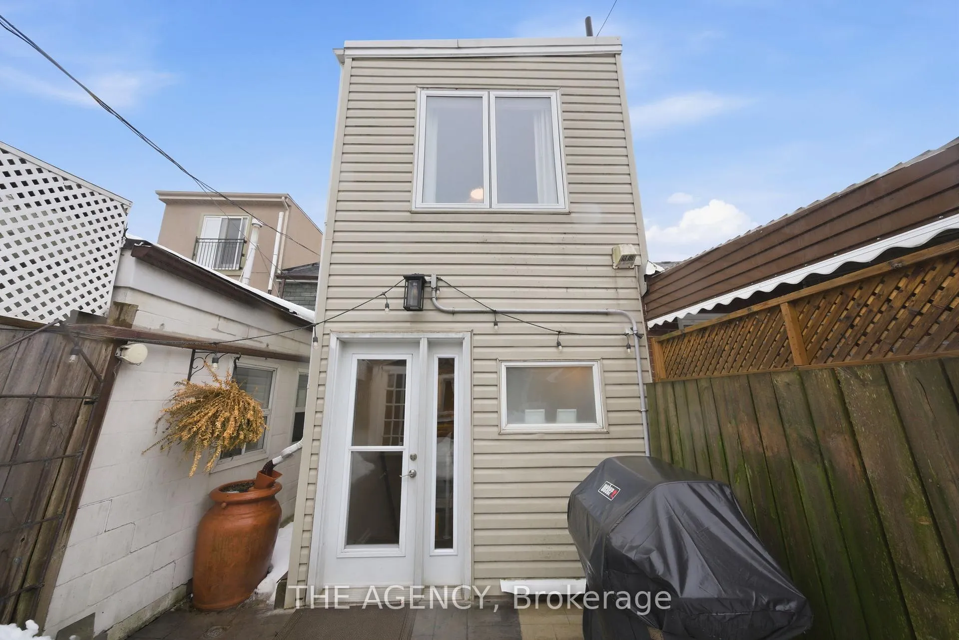 Photo 32 of 36 Mansfield Avenue, Toronto, Trinity-Bellwoods — HOMEH