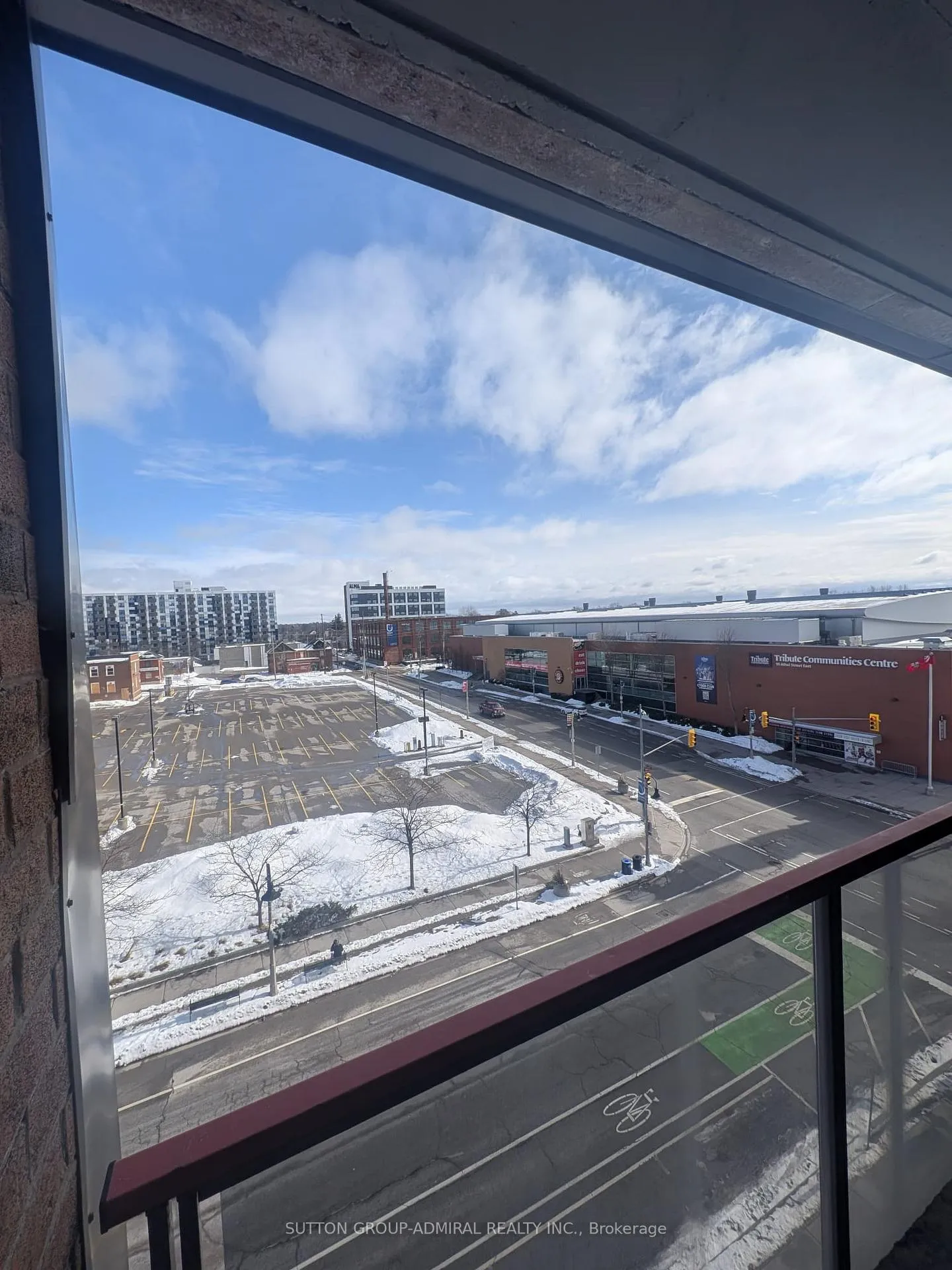 Photo 5 of Unit 607, 80 Athol Street E, Oshawa, Central — HOMEH
