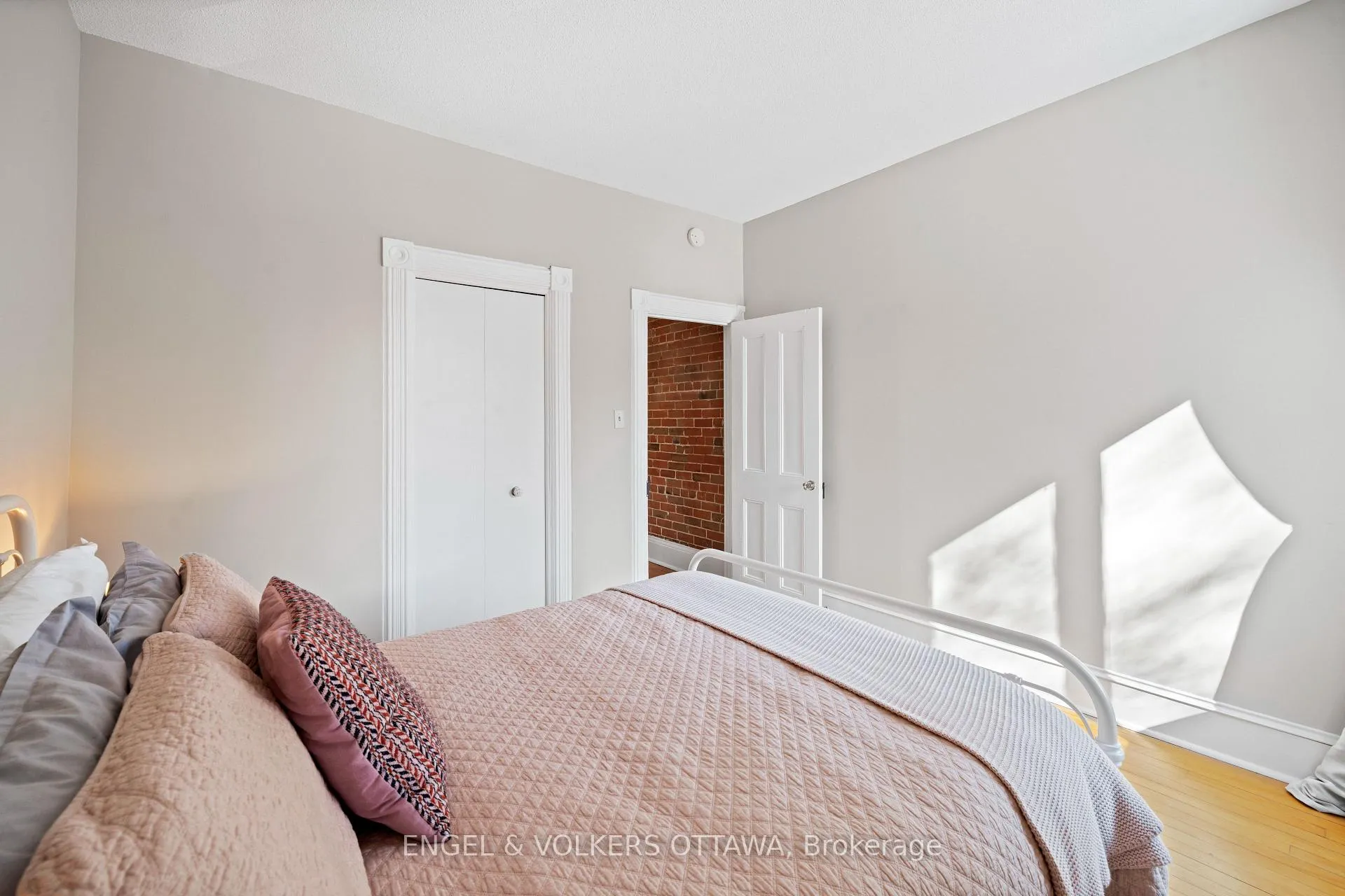 Photo 35 of 210 Daly Avenue, Ottawa, Sandy Hill — HOMEH
