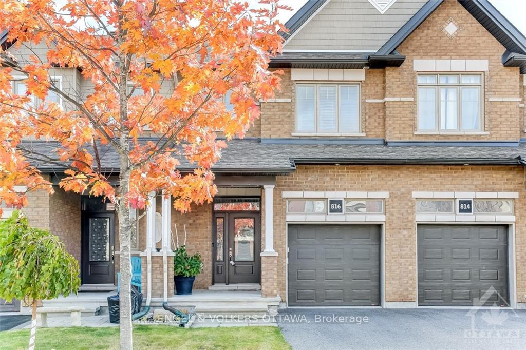 Front of 816 Loosestrife Way