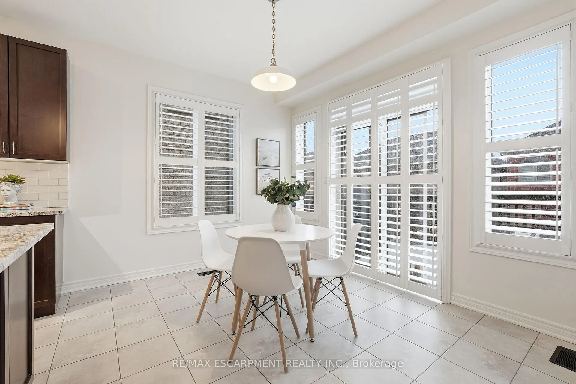 Photo 13 of 4268 Ryan Lane, Burlington, Alton — HOMEH
