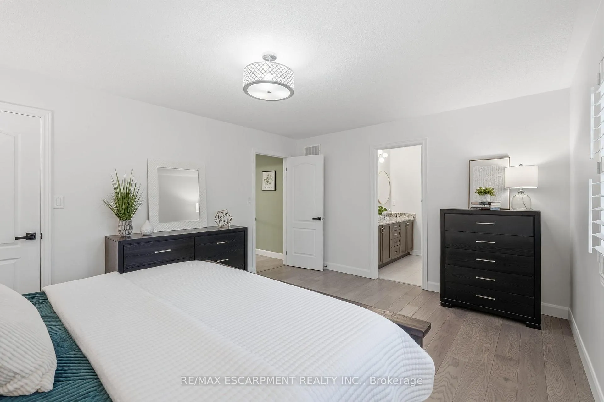 Photo 33 of 4268 Ryan Lane, Burlington, Alton — HOMEH