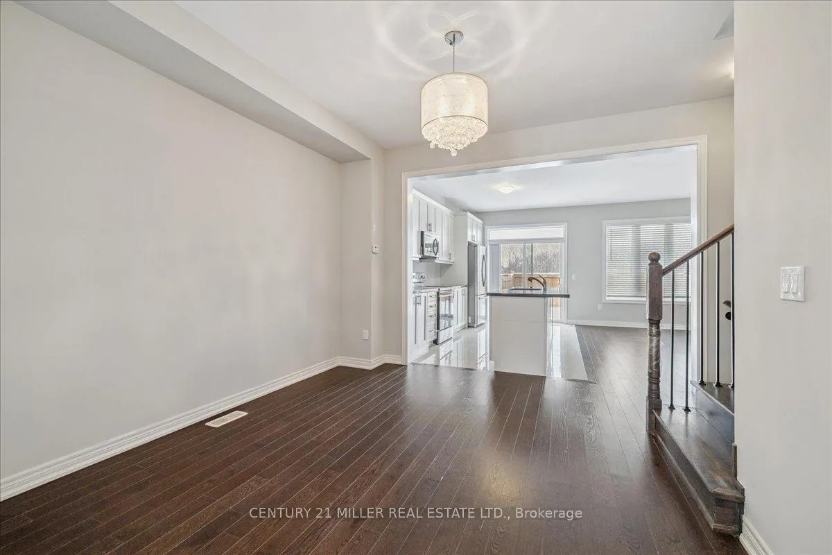 Photo 5 of 8 Cooley Grove, Hamilton, Meadowlands — HOMEH