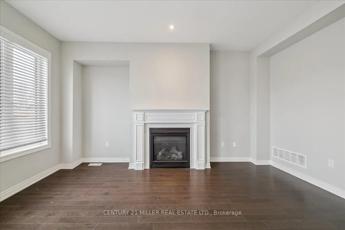 Photo 11 of 8 Cooley Grove, Hamilton, Meadowlands — HOMEH
