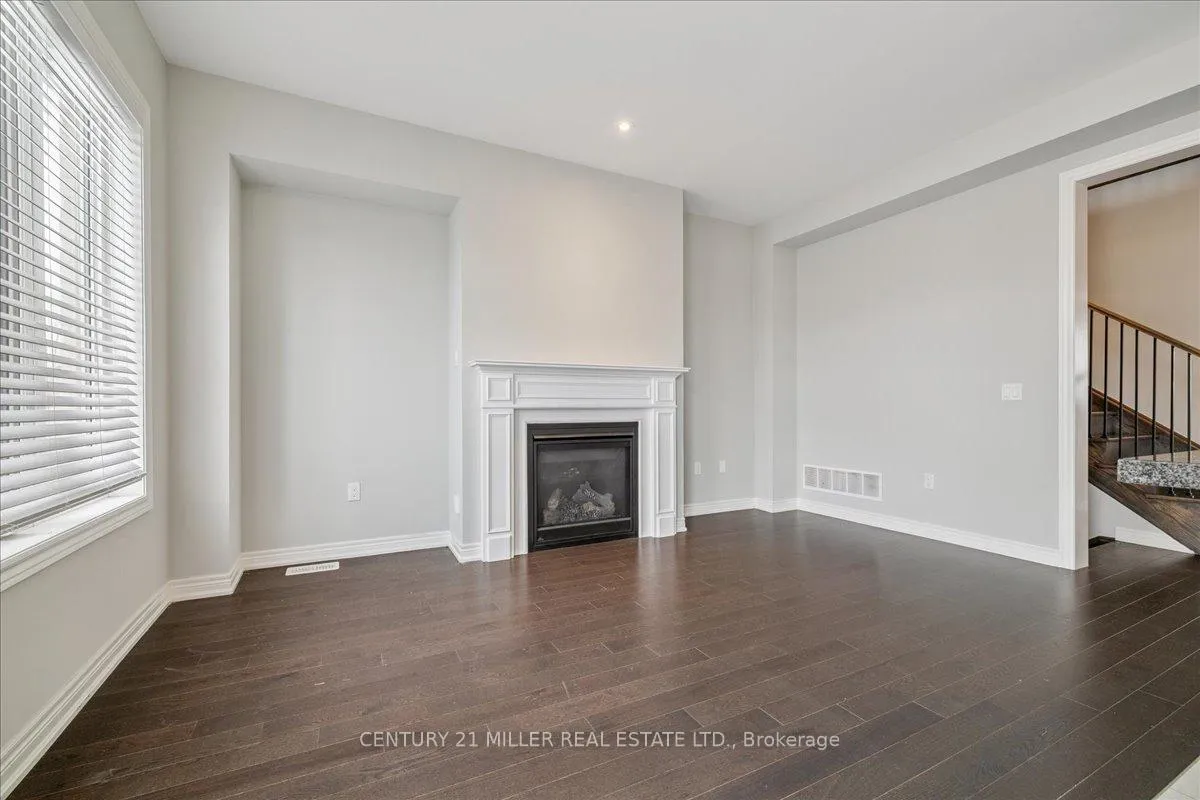 Photo 12 of 8 Cooley Grove, Hamilton, Meadowlands — HOMEH