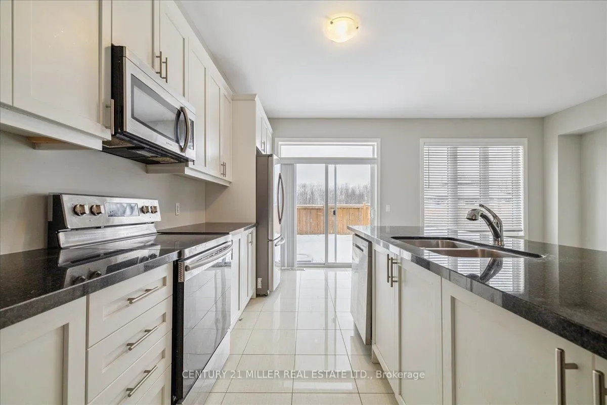 Photo 18 of 8 Cooley Grove, Hamilton, Meadowlands — HOMEH
