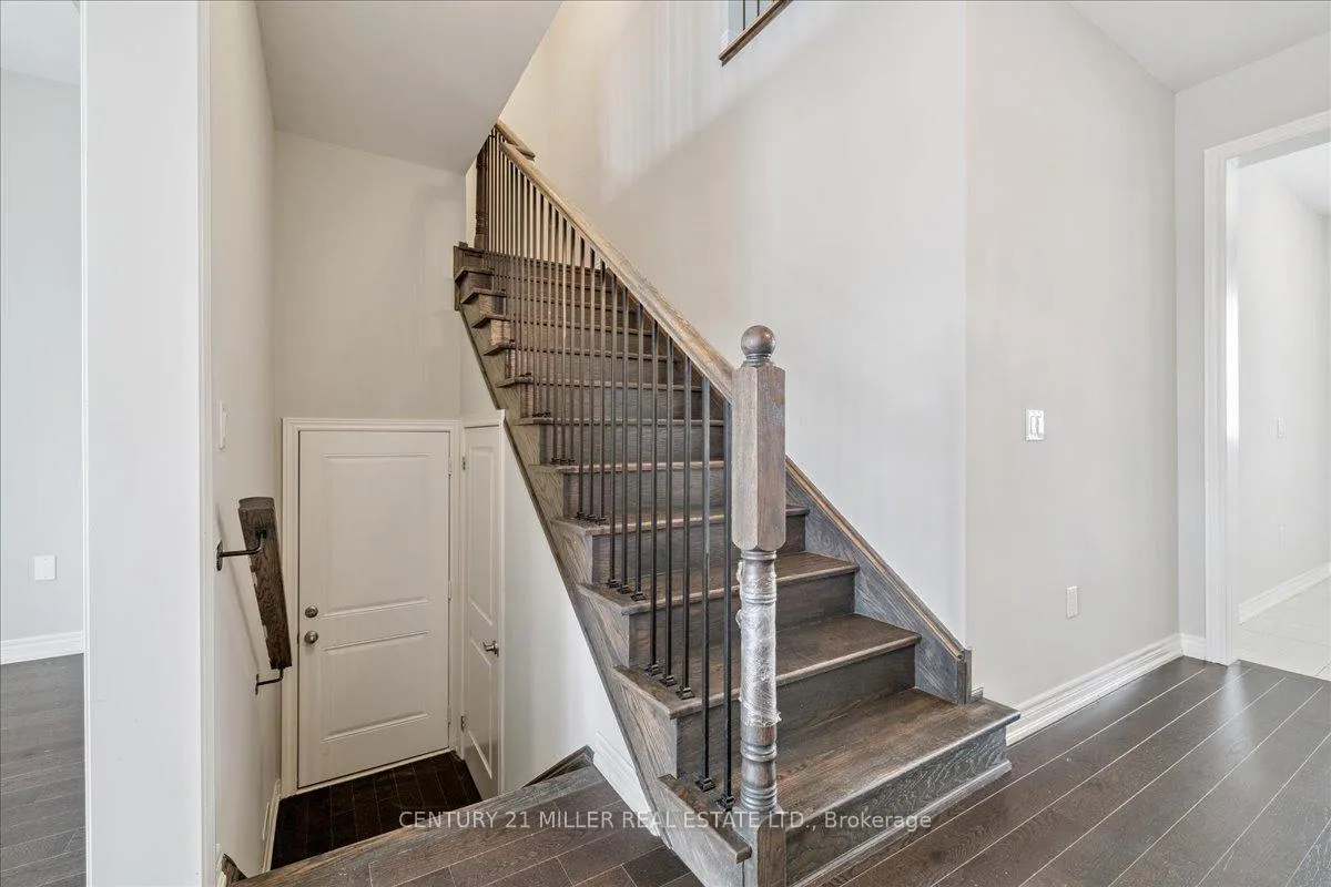 Photo 20 of 8 Cooley Grove, Hamilton, Meadowlands — HOMEH