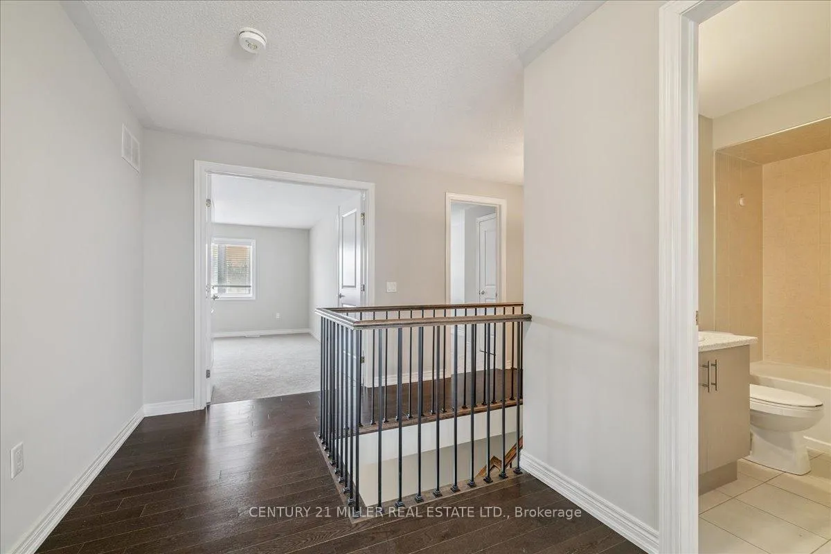 Photo 23 of 8 Cooley Grove, Hamilton, Meadowlands — HOMEH
