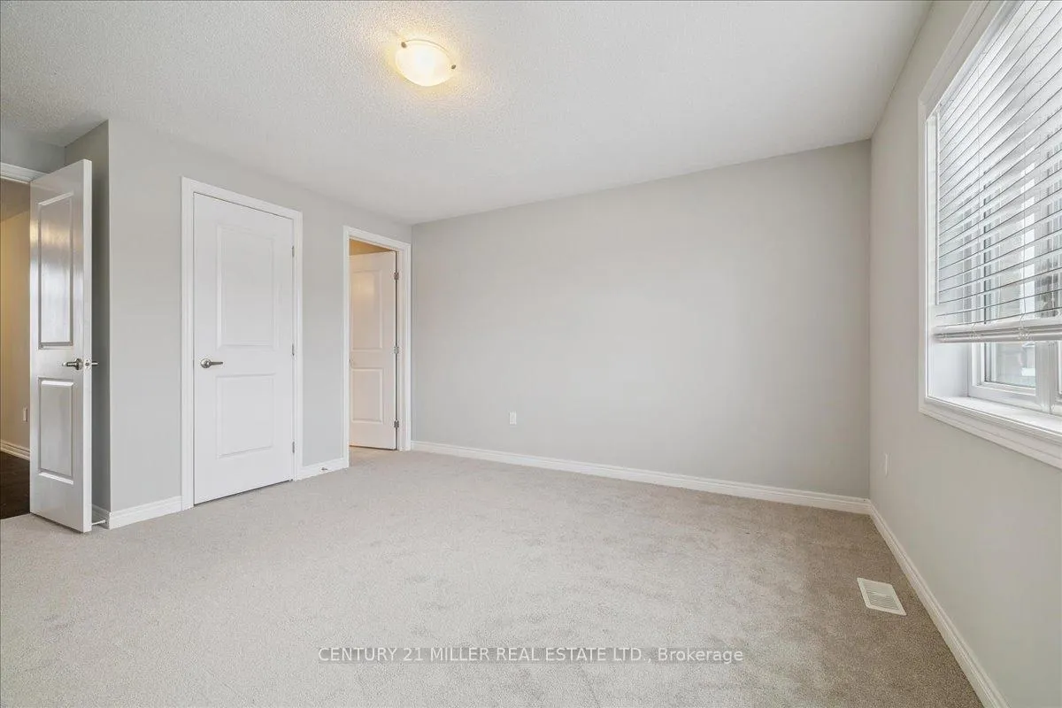Photo 25 of 8 Cooley Grove, Hamilton, Meadowlands — HOMEH