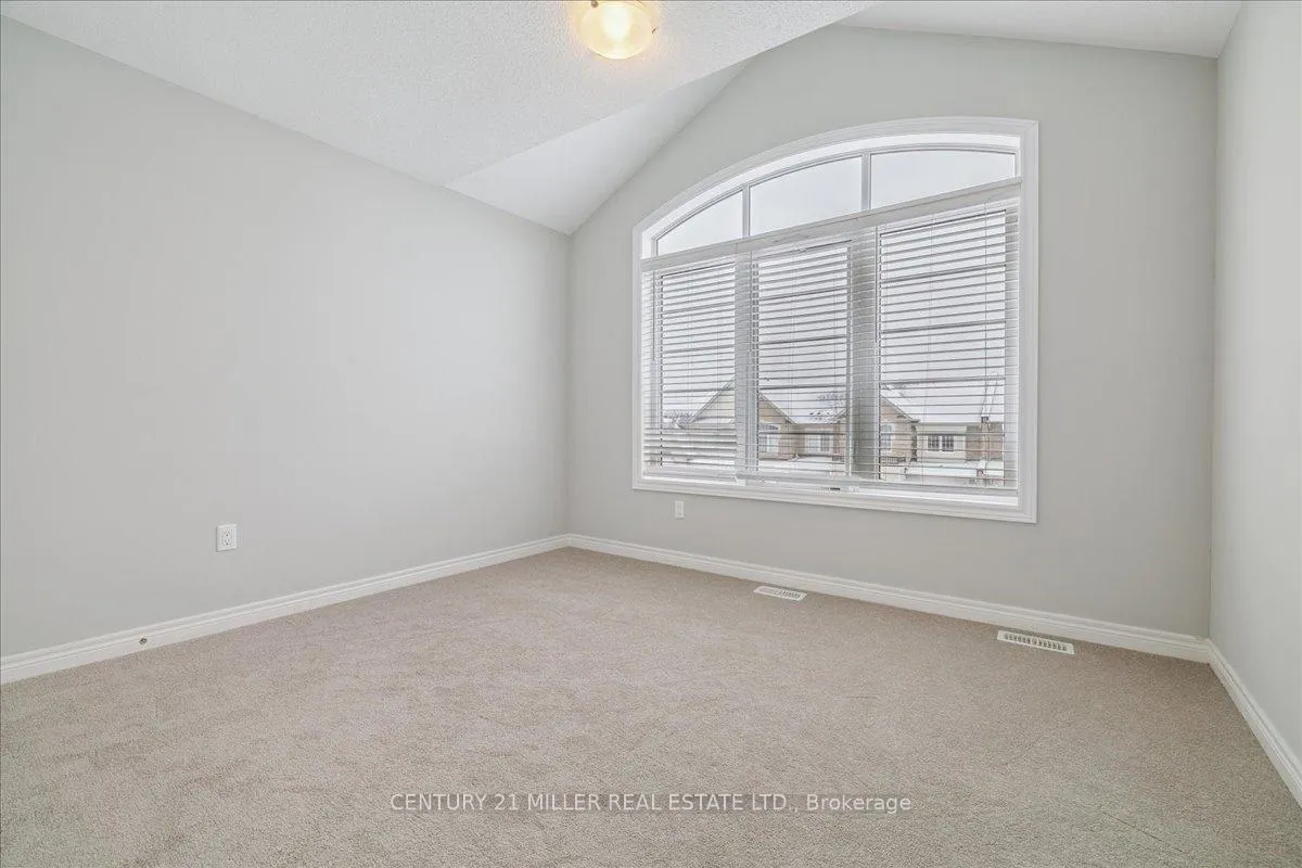 Photo 31 of 8 Cooley Grove, Hamilton, Meadowlands — HOMEH