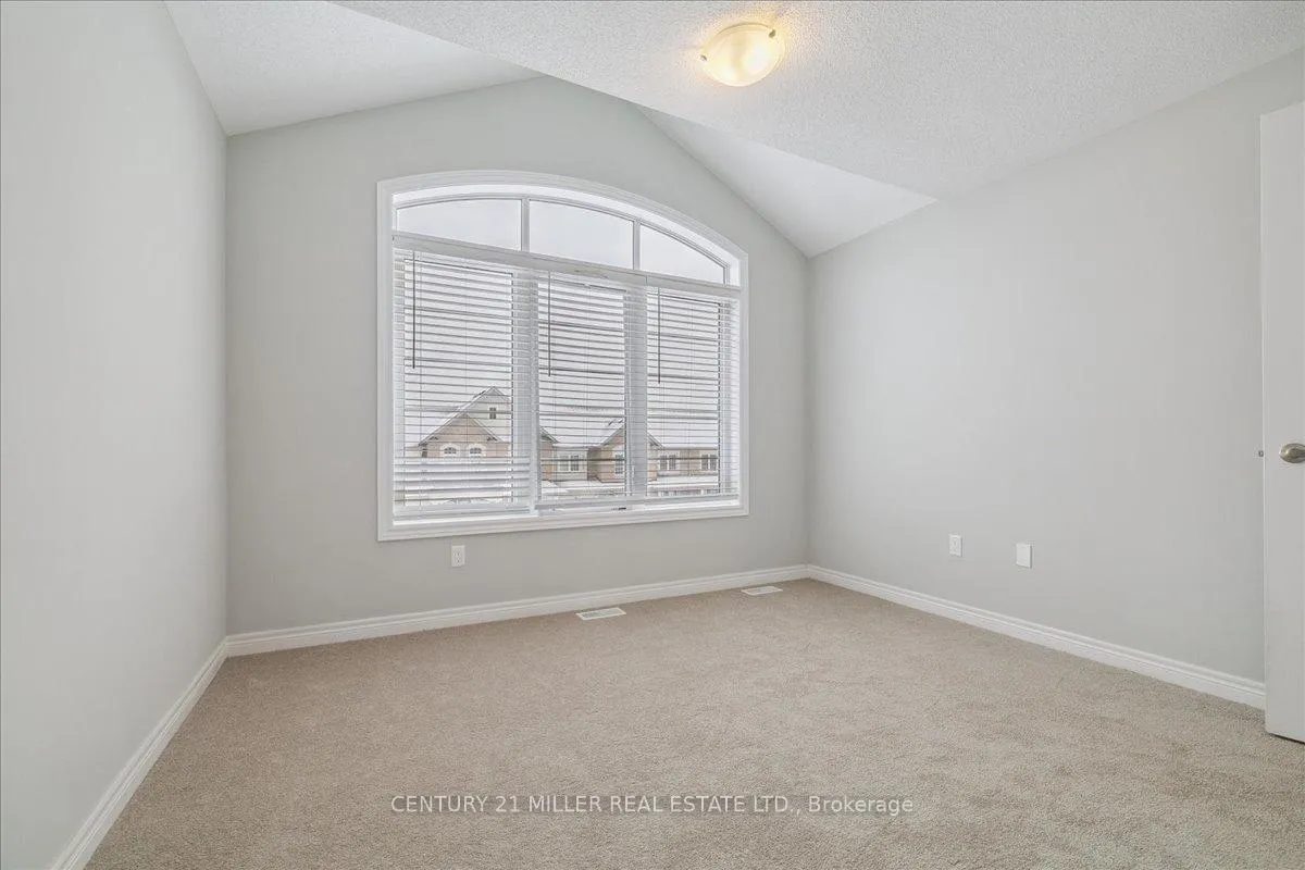 Photo 32 of 8 Cooley Grove, Hamilton, Meadowlands — HOMEH