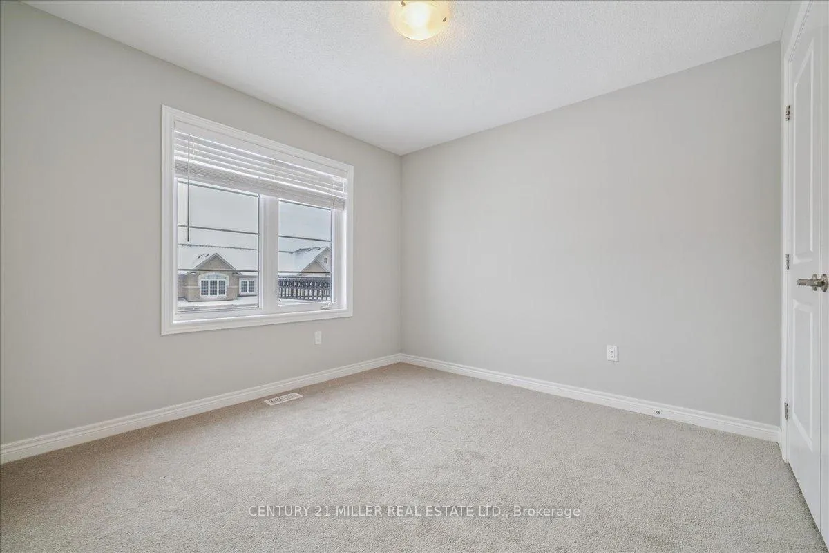 Photo 34 of 8 Cooley Grove, Hamilton, Meadowlands — HOMEH