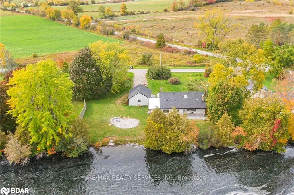 Photo 2 of 885 Glen Cedar Drive, Selwyn — HOMEH