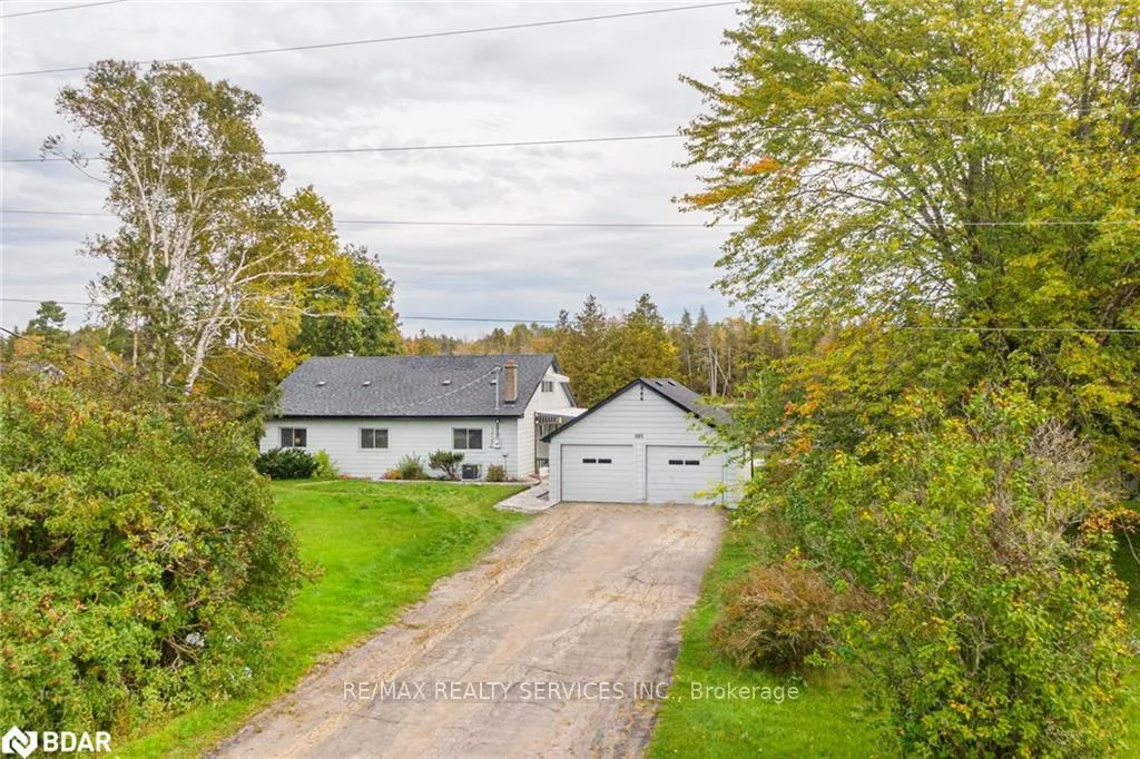 Photo 3 of 885 Glen Cedar Drive, Selwyn — HOMEH