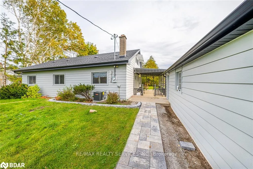 Photo 4 of 885 Glen Cedar Drive, Selwyn — HOMEH