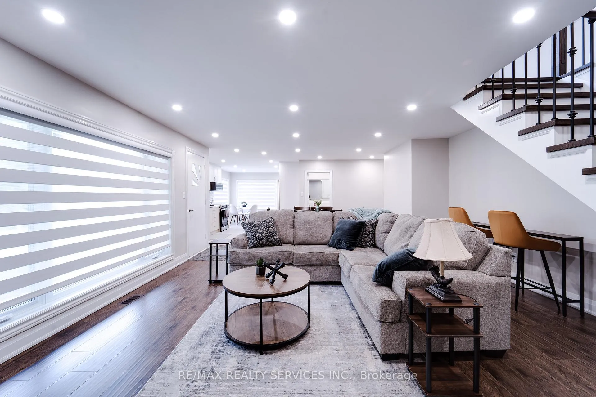 Photo 6 of 885 Glen Cedar Drive, Selwyn — HOMEH