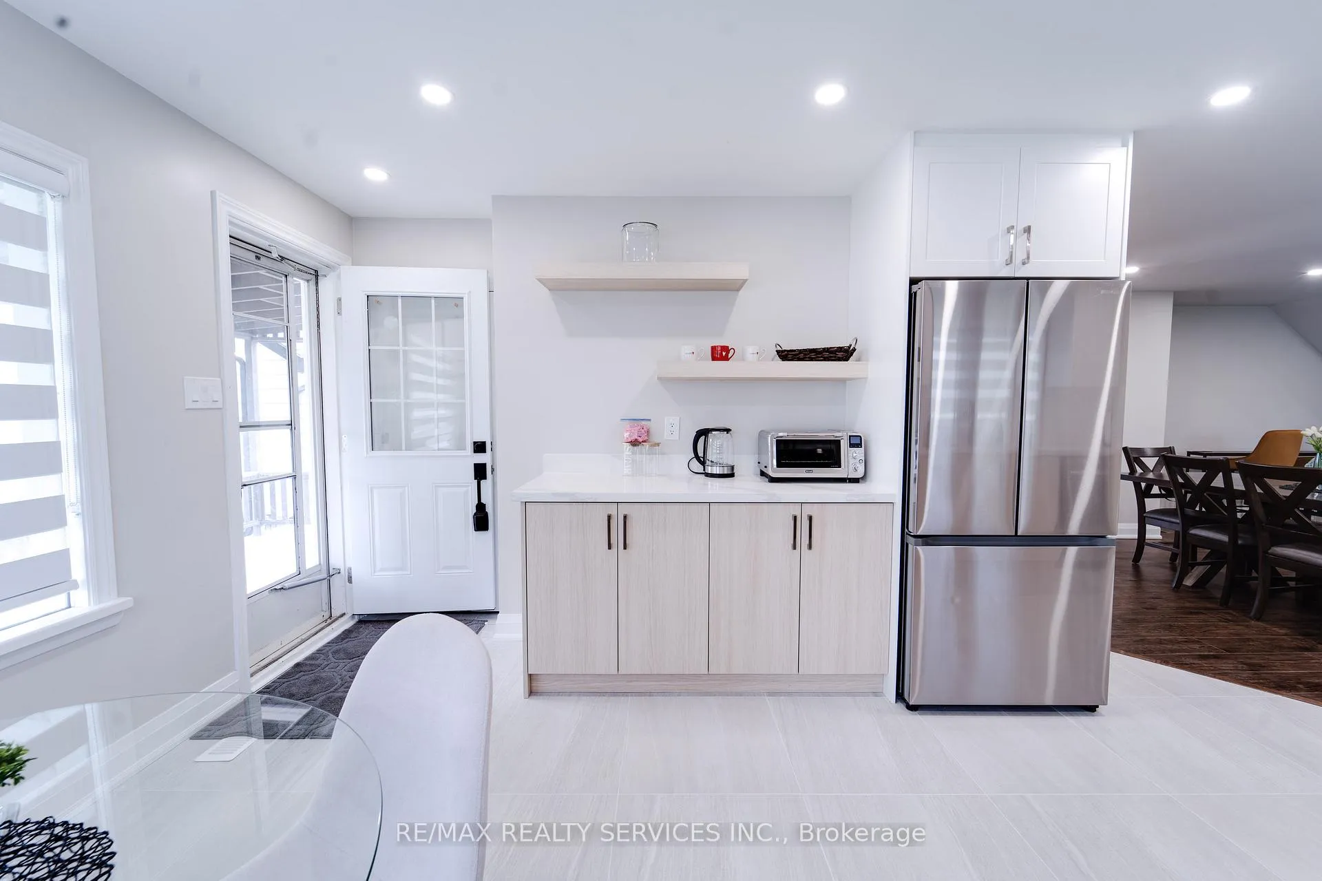 Photo 10 of 885 Glen Cedar Drive, Selwyn — HOMEH