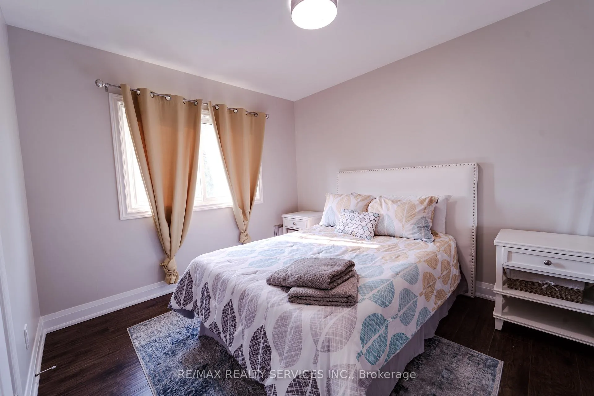 Photo 14 of 885 Glen Cedar Drive, Selwyn — HOMEH
