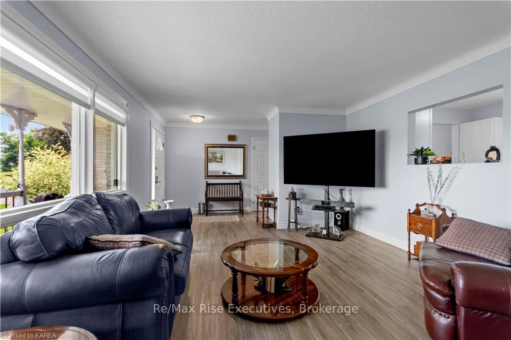 Photo 4 of 419 Shane Street, Loyalist, Odessa — HOMEH