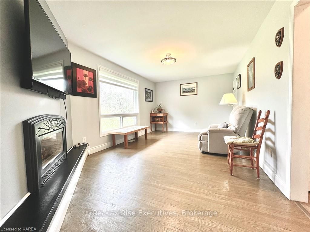 Photo 11 of 419 Shane Street, Loyalist, Odessa — HOMEH