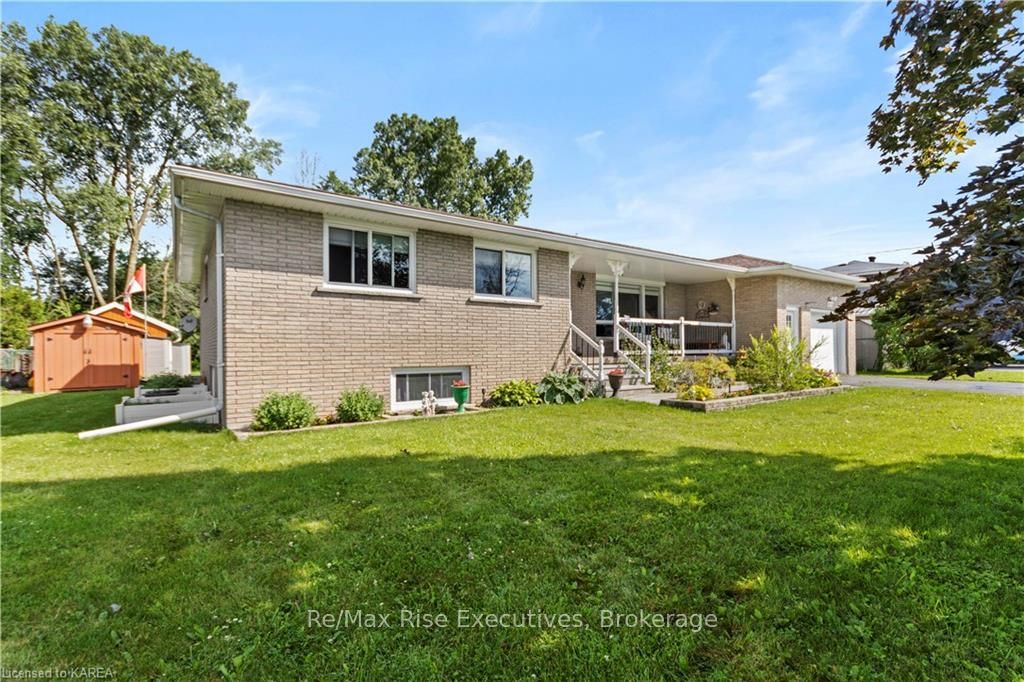 Photo 23 of 419 Shane Street, Loyalist, Odessa — HOMEH