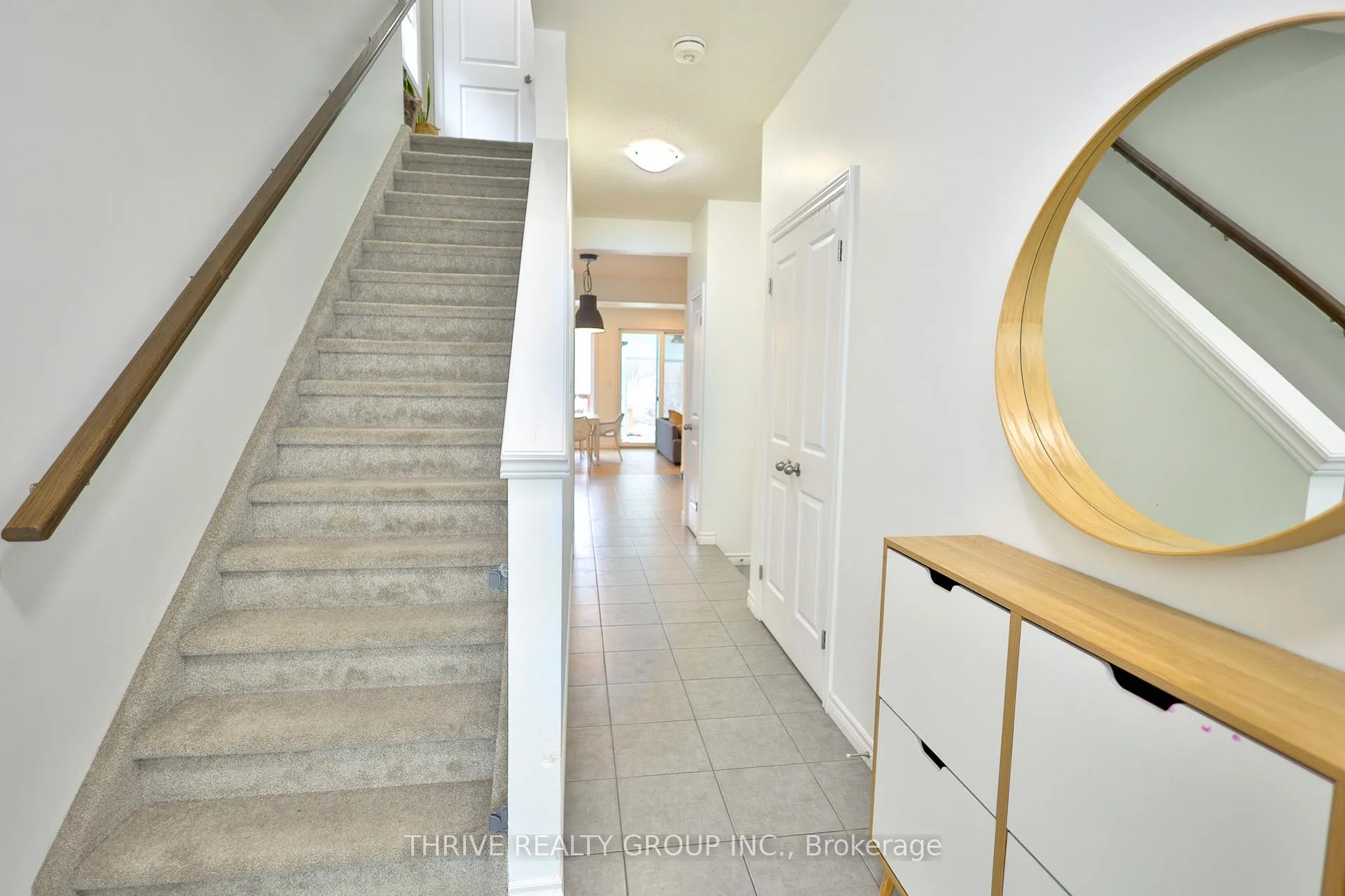 Photo 3 of Unit UPPER UNIT, 2059 Cedarpark Drive, London, North D — HOMEH