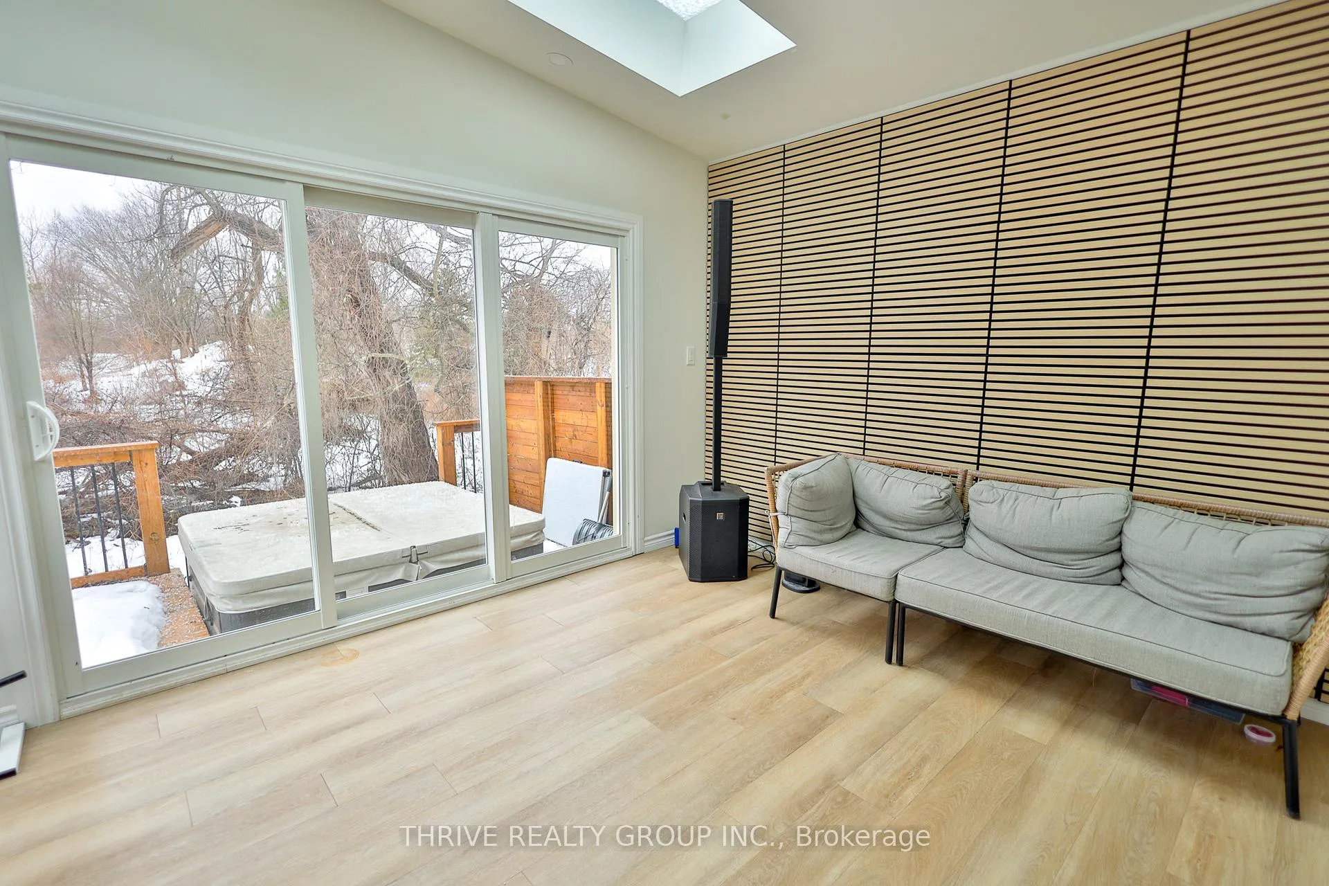 Photo 16 of Unit UPPER UNIT, 2059 Cedarpark Drive, London, North D — HOMEH