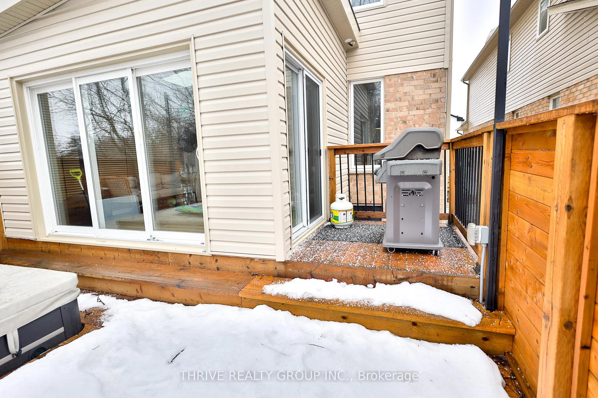 Photo 19 of Unit UPPER UNIT, 2059 Cedarpark Drive, London, North D — HOMEH