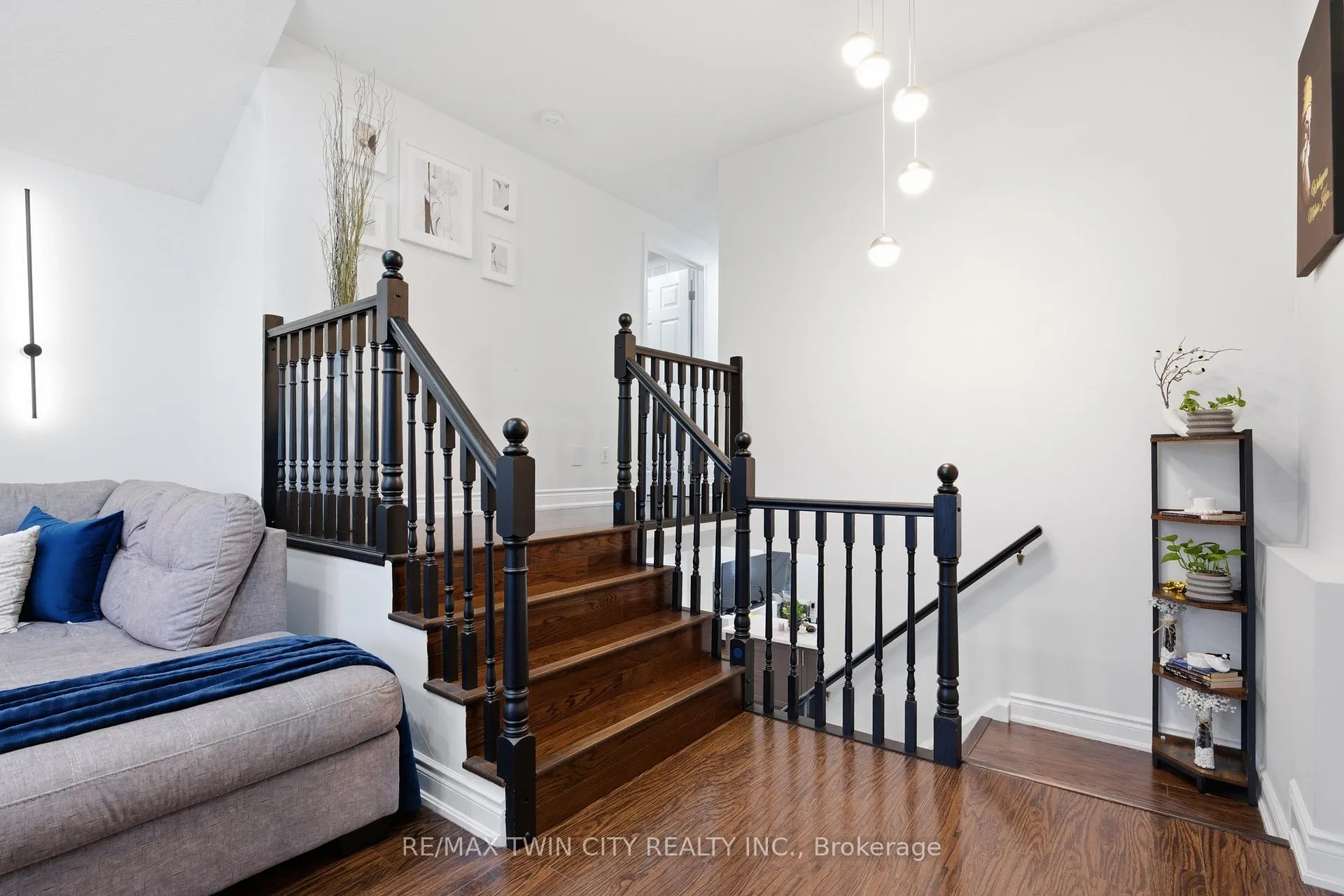 Photo 27 of 67 Bridlewreath Street, Kitchener — HOMEH