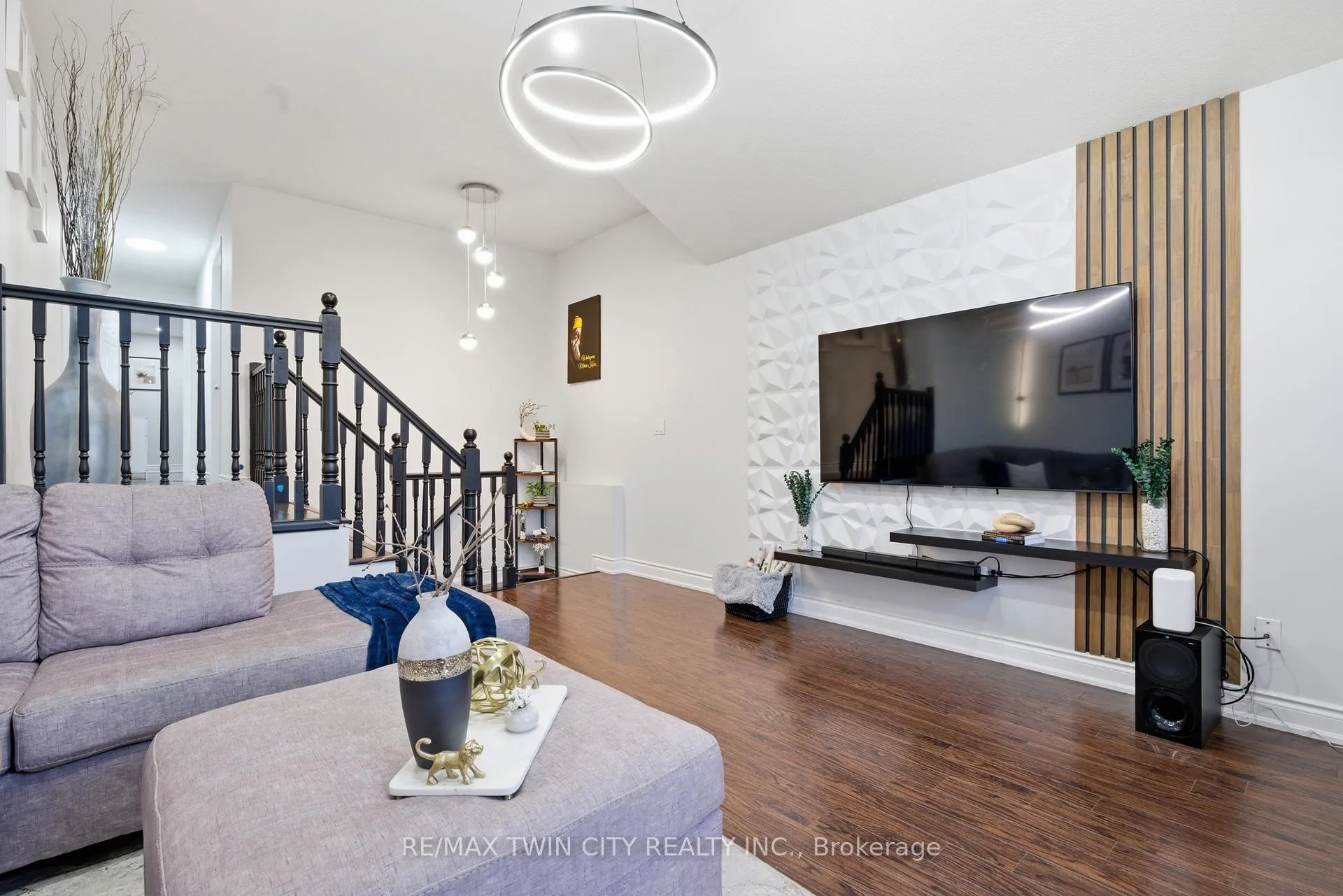 Photo 30 of 67 Bridlewreath Street, Kitchener — HOMEH