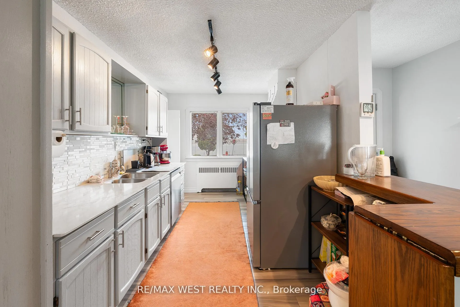 Photo 44 of 2437 Riverside Drive W, Windsor — HOMEH