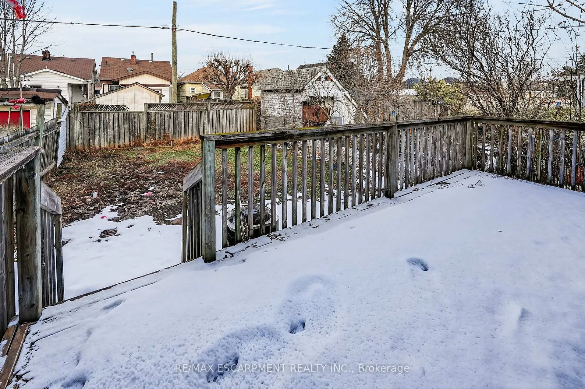 Photo 9 of 49 Allan Avenue, Hamilton, Homeside — HOMEH