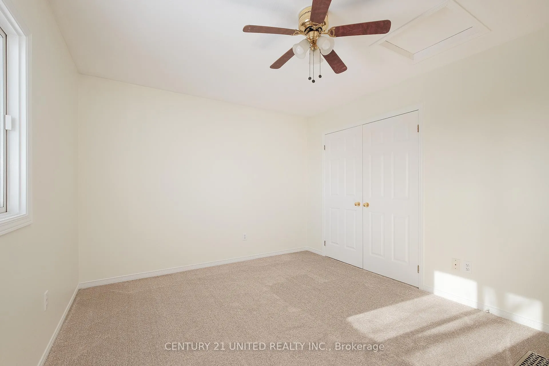 Photo 10 of 123 Towerhill Road, Peterborough, Northcrest Ward 5 — HOMEH