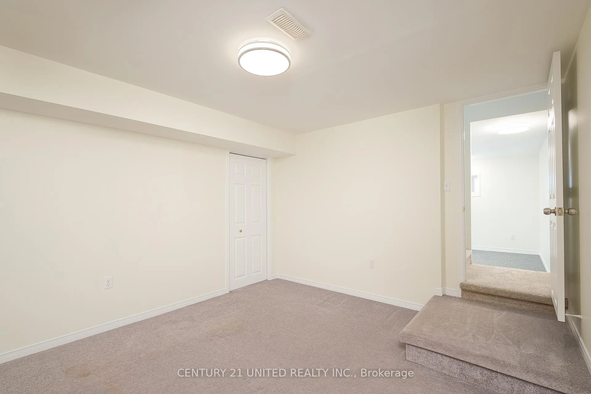 Photo 13 of 123 Towerhill Road, Peterborough, Northcrest Ward 5 — HOMEH