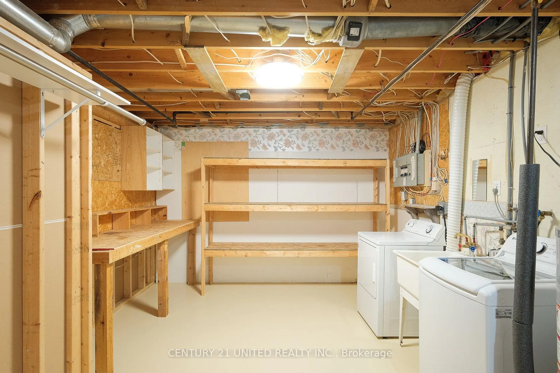Photo 18 of 123 Towerhill Road, Peterborough, Northcrest Ward 5 — HOMEH