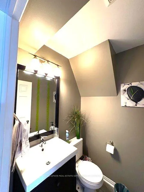 Photo 9 of Unit 4, 5090 Fairview Street, Burlington, Appleby — HOMEH