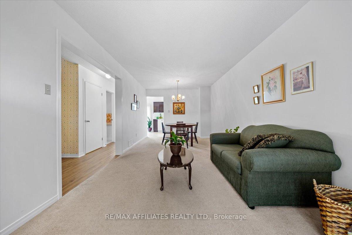 Photo 14 of 51 Newport Crescent, Ottawa, Hunt Club Park/Greenboro — HOMEH