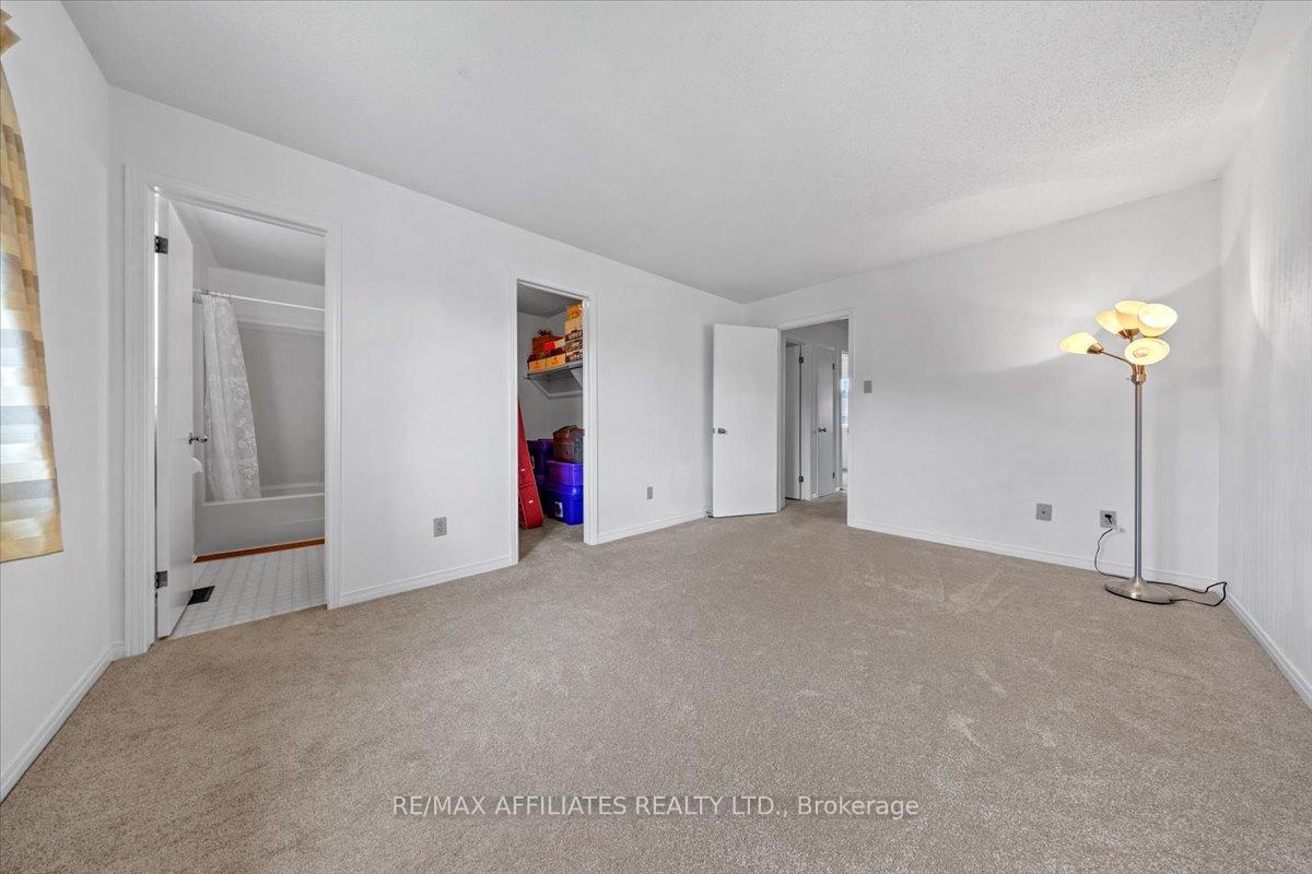 Photo 29 of 51 Newport Crescent, Ottawa, Hunt Club Park/Greenboro — HOMEH