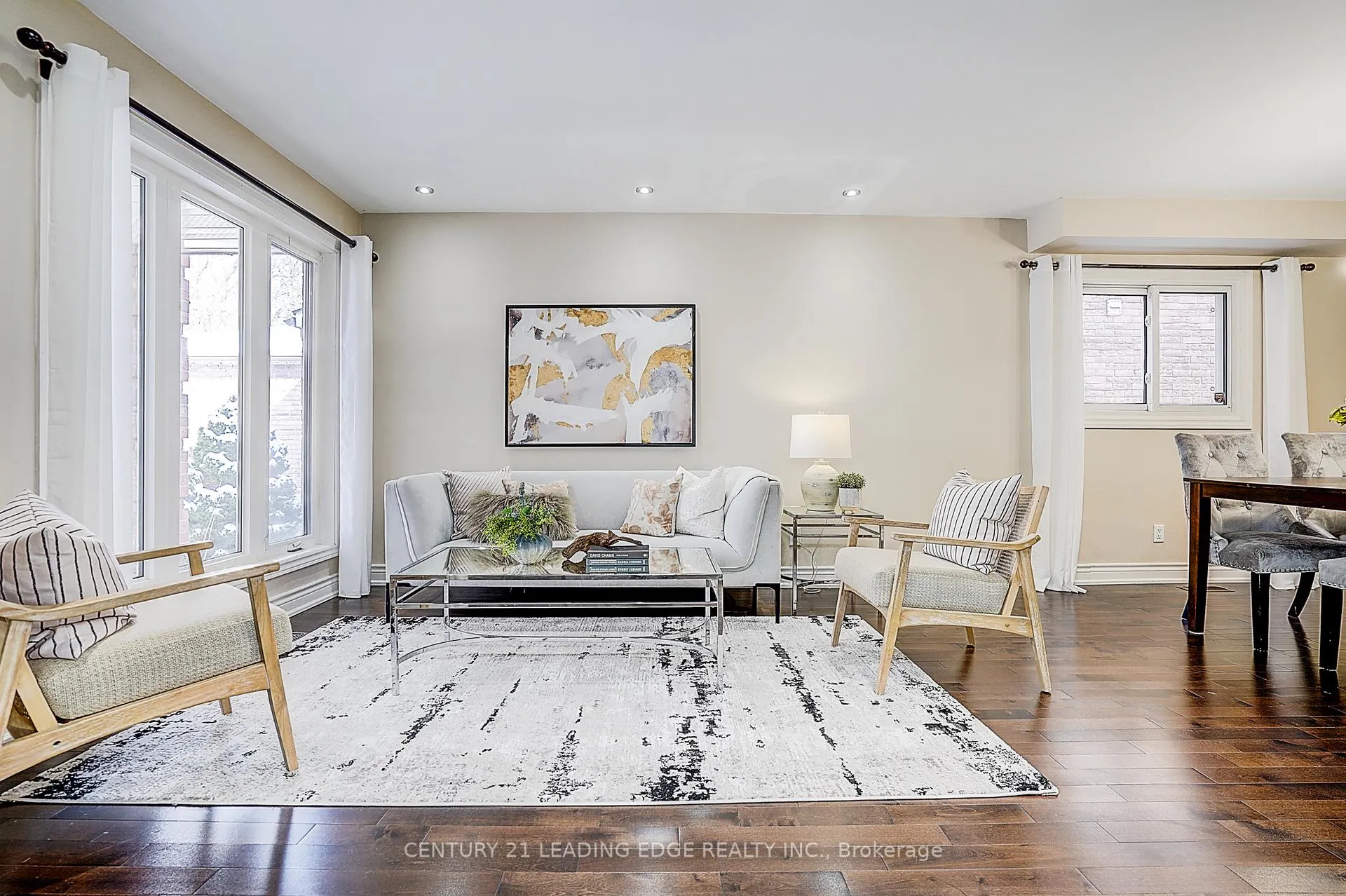 Photo 9 of 88 Spragg Circle, Markham, Markham Village — HOMEH