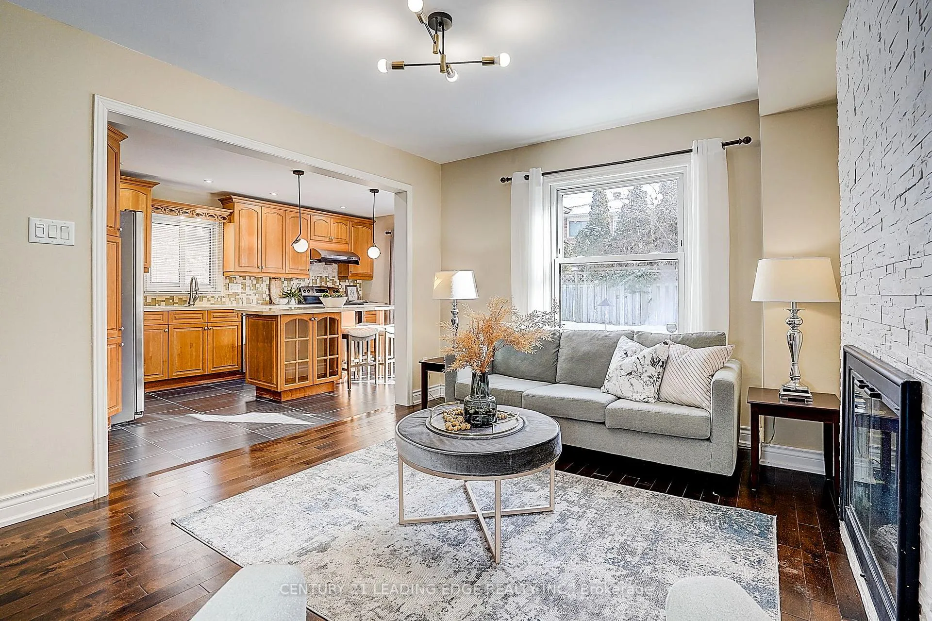 Photo 18 of 88 Spragg Circle, Markham, Markham Village — HOMEH
