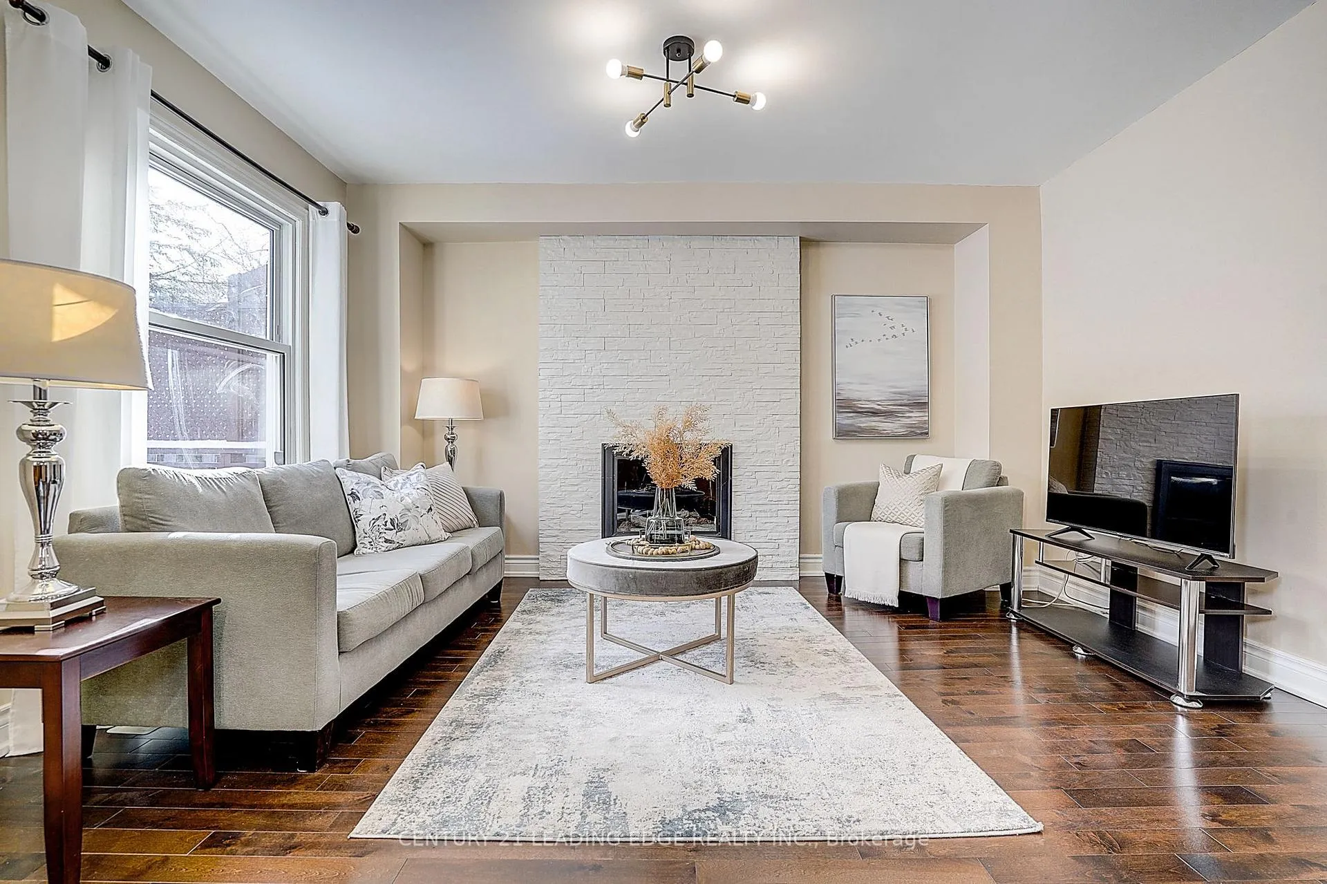 Photo 19 of 88 Spragg Circle, Markham, Markham Village — HOMEH