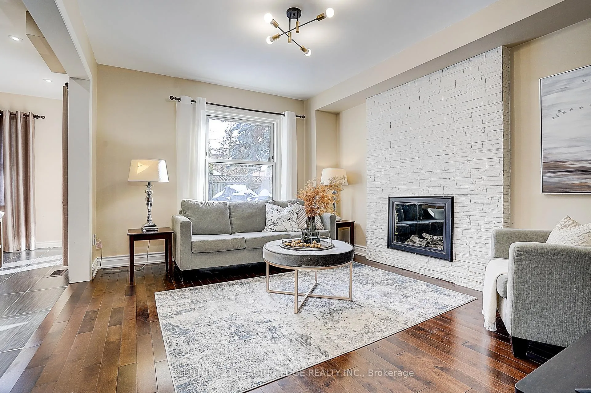 Photo 21 of 88 Spragg Circle, Markham, Markham Village — HOMEH